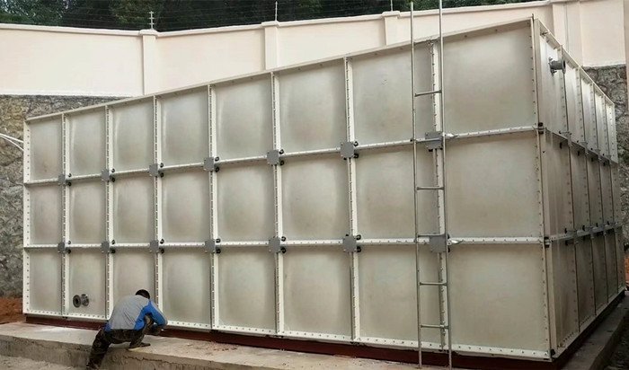 玻璃鋼水箱材質分析