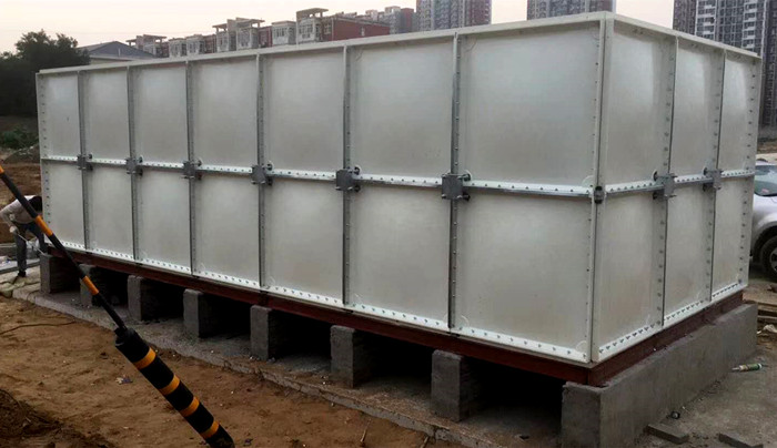 玻璃鋼水箱漏水不要盲目處理