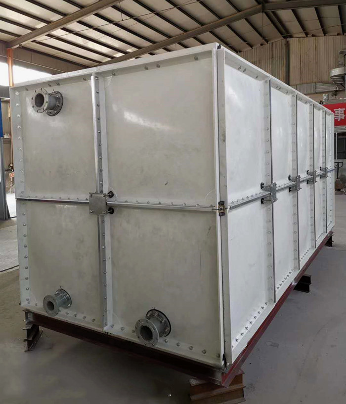 玻璃鋼水箱的質量與什么有關？