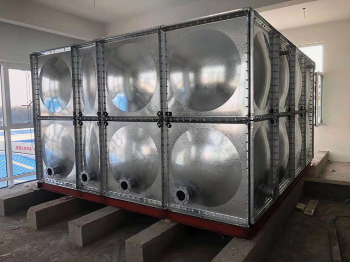 選購(gòu)鍍鋅水箱應(yīng)該注意什么?