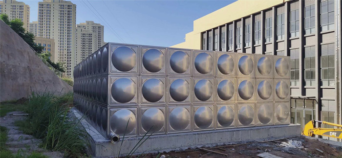 不銹鋼水箱具體產(chǎn)品介紹