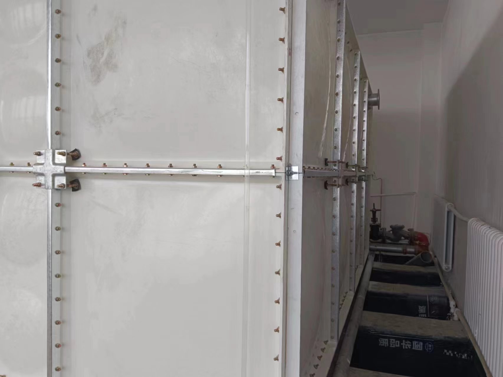 內(nèi)蒙古呼和浩特20立方SMC玻璃鋼水箱