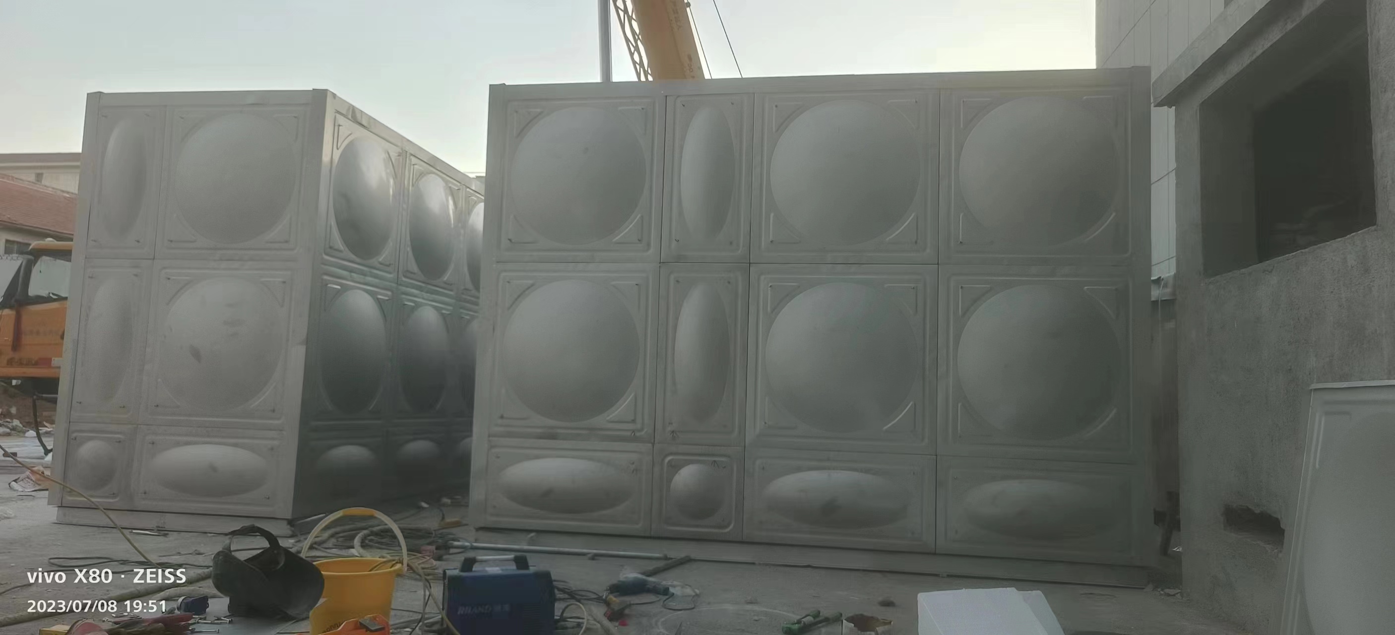 長(zhǎng)治24立方不銹鋼保溫水箱